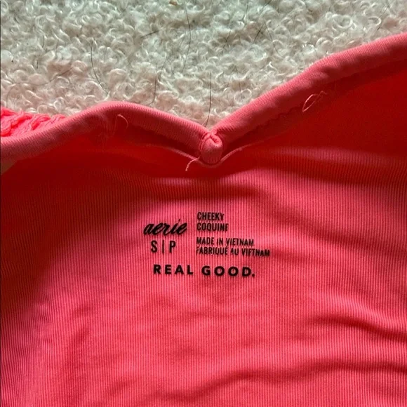 aerie Hot Pink Textured Bikini Top (M) & V‑Cut Bottom (S) - Picture 5 of 6